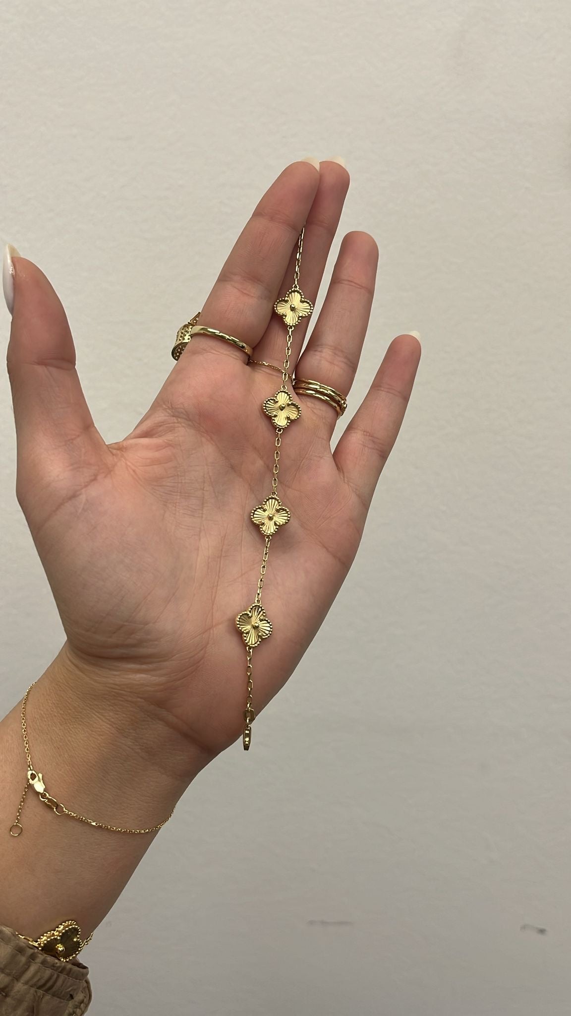 Vc bracelet