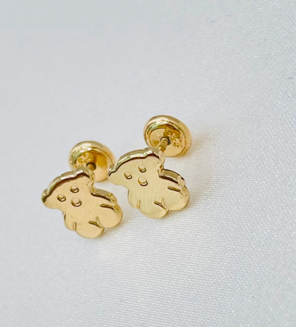 Oso Medianos Earrings