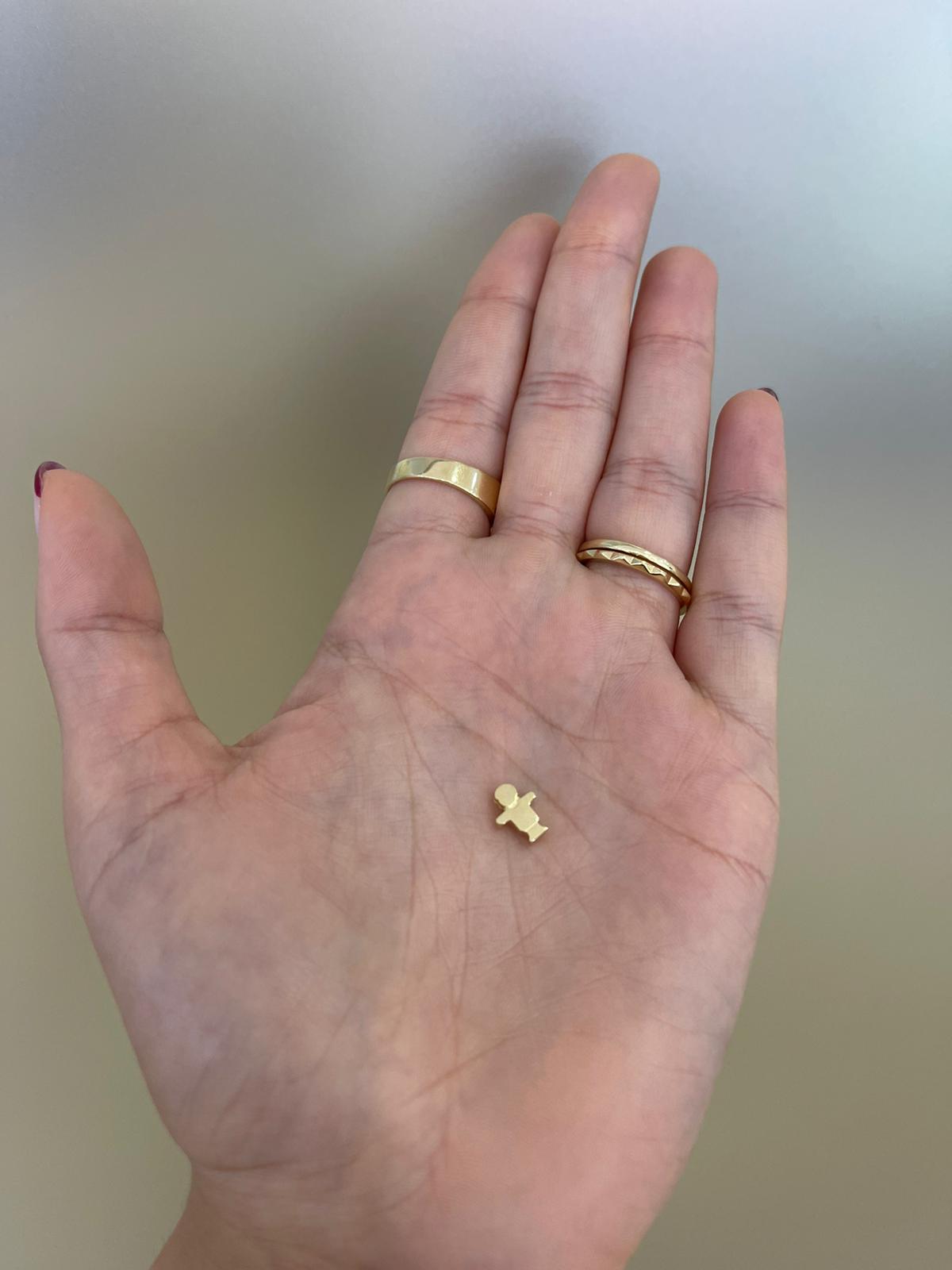 Cadenita de niño ( dije con cadena fina)