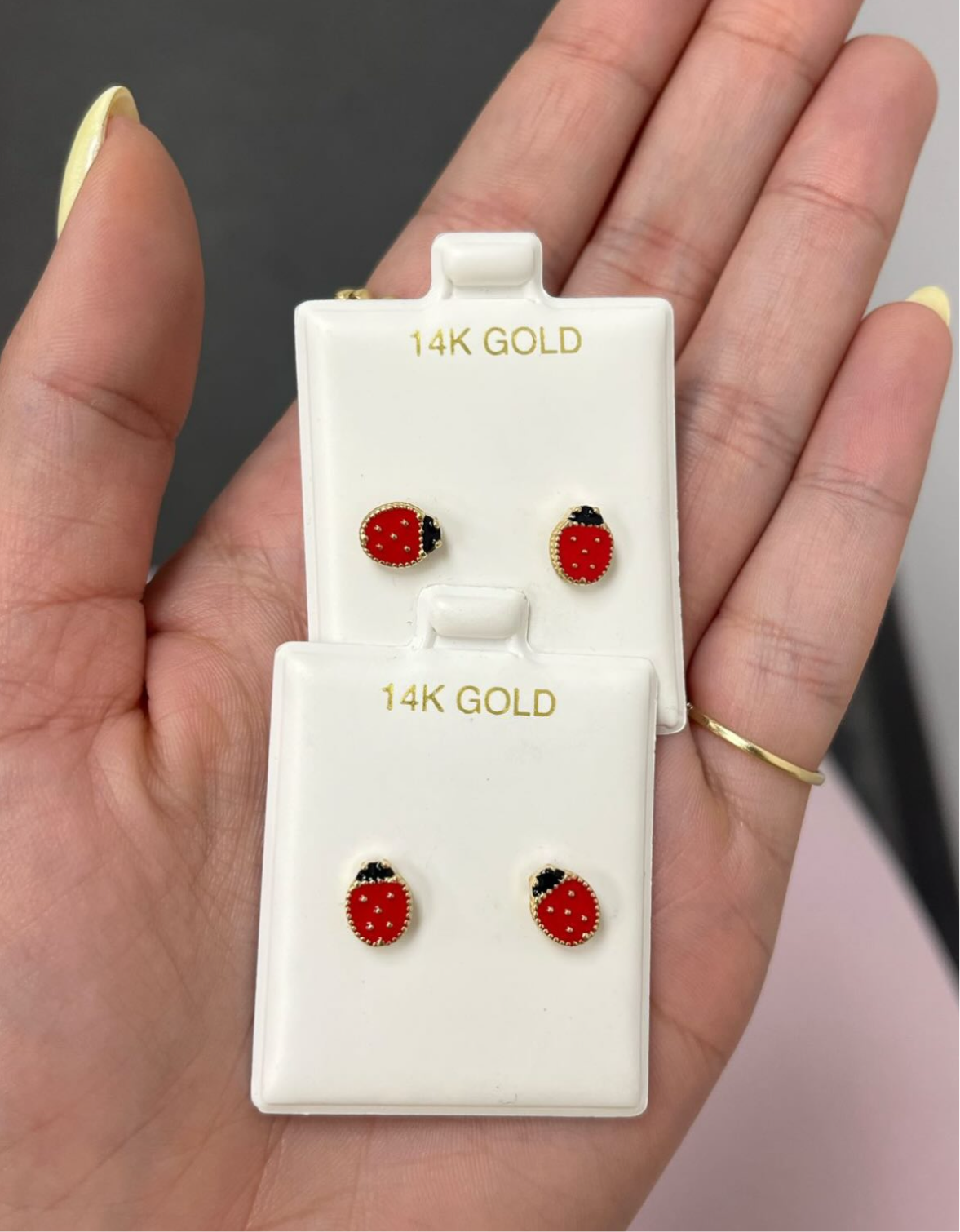 Laybug earrings