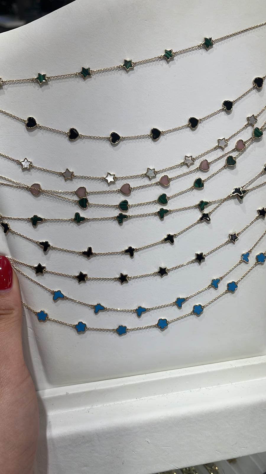 Flor verde necklace