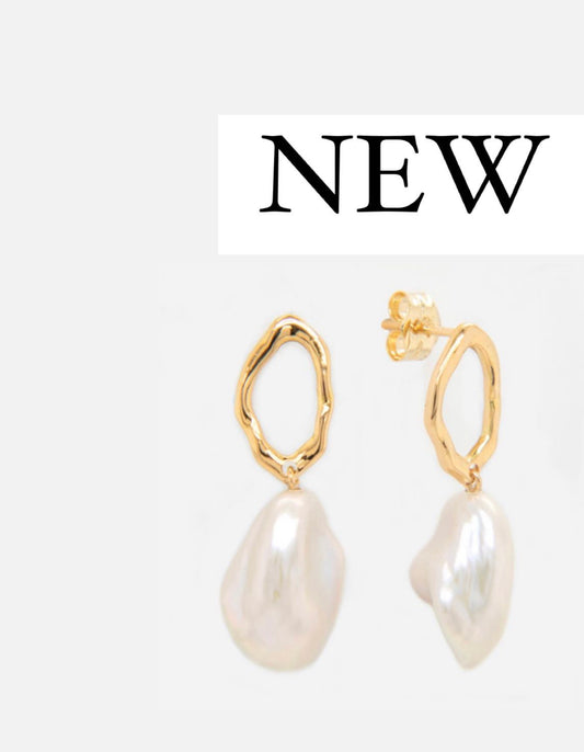 18K Gold and Pearl Earrings